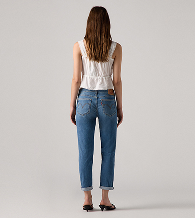 Mid-Rise Boyfriend Fit Jeans