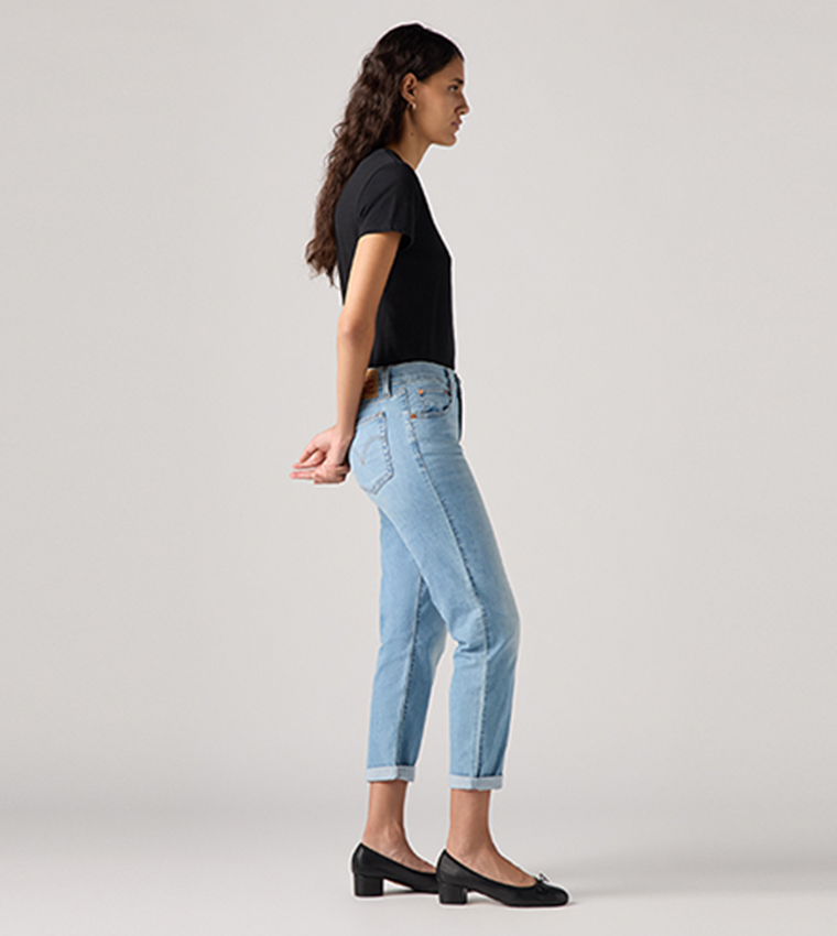 Mid-Rise Boyfriend Fit Jeans