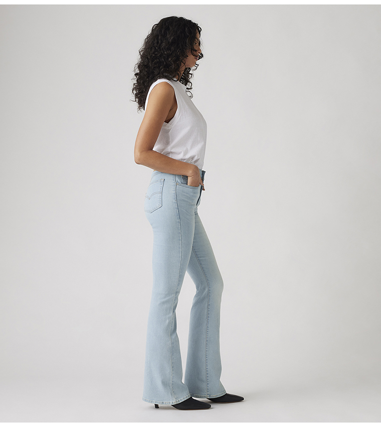 726 High-Rise Flared Jeans