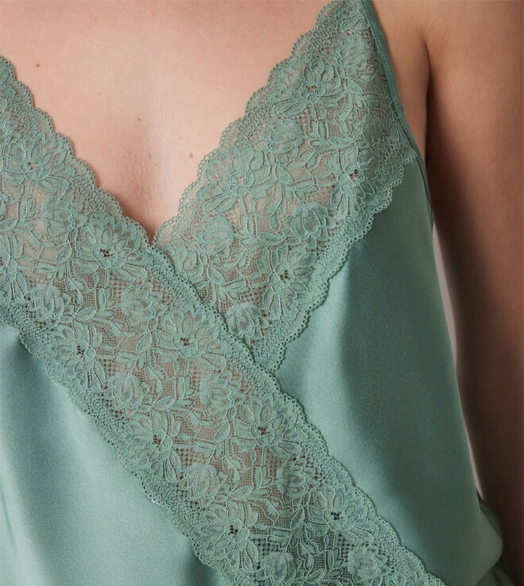 Satin Lace Detail Shorty Pyjama Set