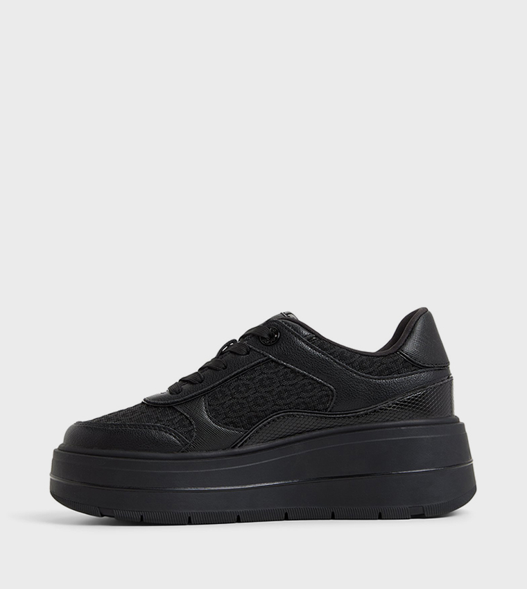 WHALLIAN Lace-Up Platform Sneakers