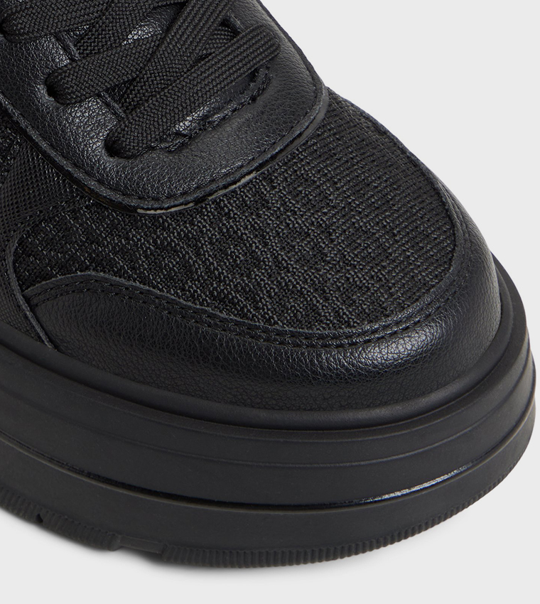 WHALLIAN Lace-Up Platform Sneakers