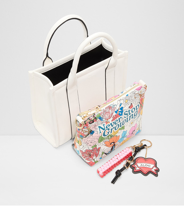 WHATISADAM04 Textured Tote Bag