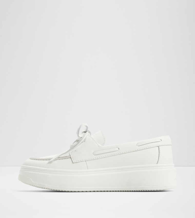 WILDBREEZE Textured Boat Shoes
