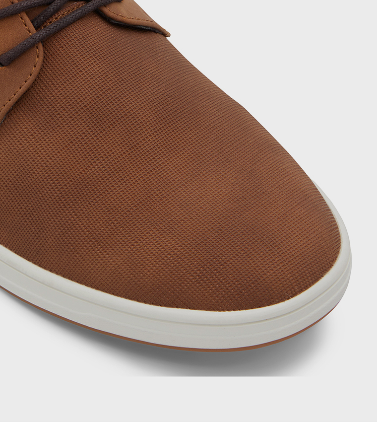 WISTMAN Textured Lace-Up Shoes