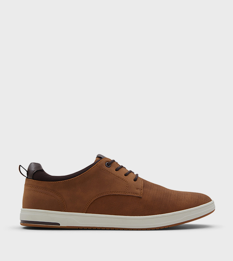 WISTMAN Textured Lace-Up Shoes