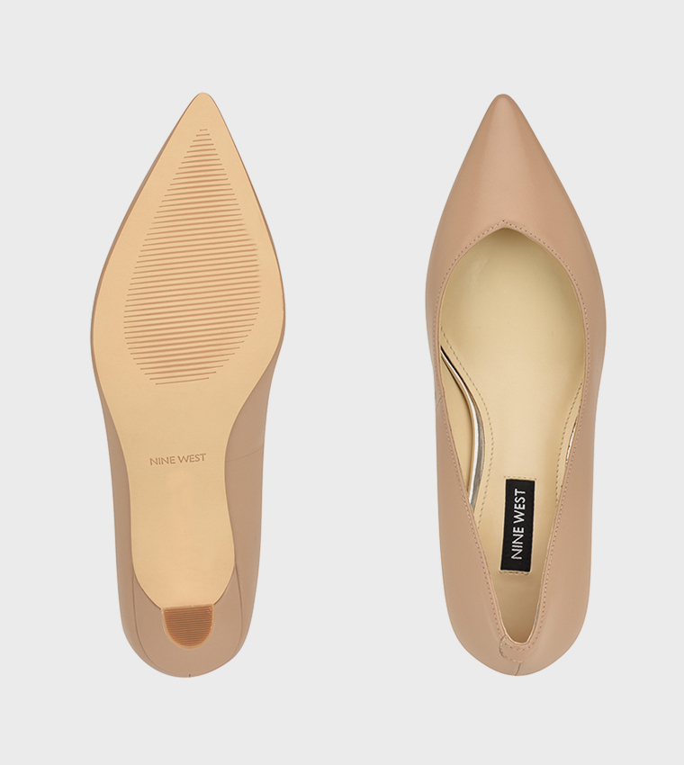 Buy Nine West ARIELLA Pointed Toe Pumps In Brown | 6thStreet UAE