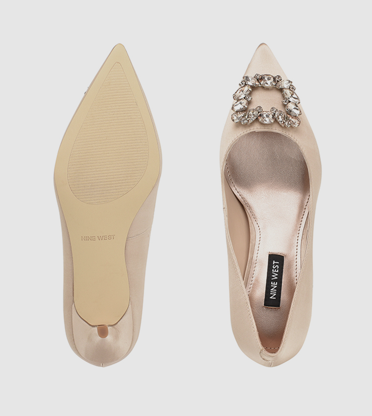 AVOLON2 Pointed Toe Pumps
