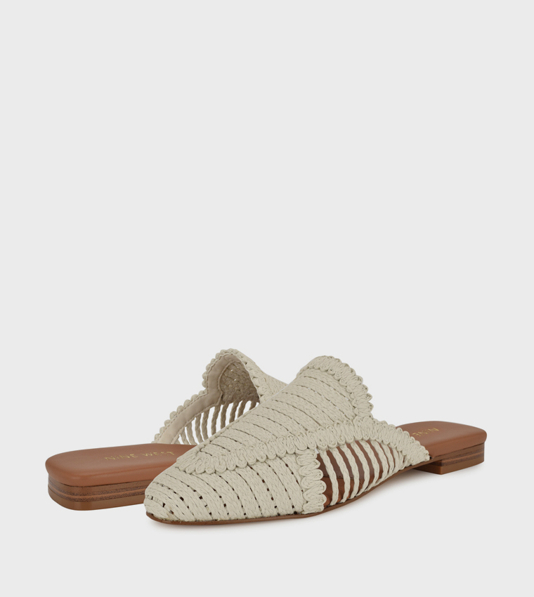 CAMPTON Almond Toe Mules
