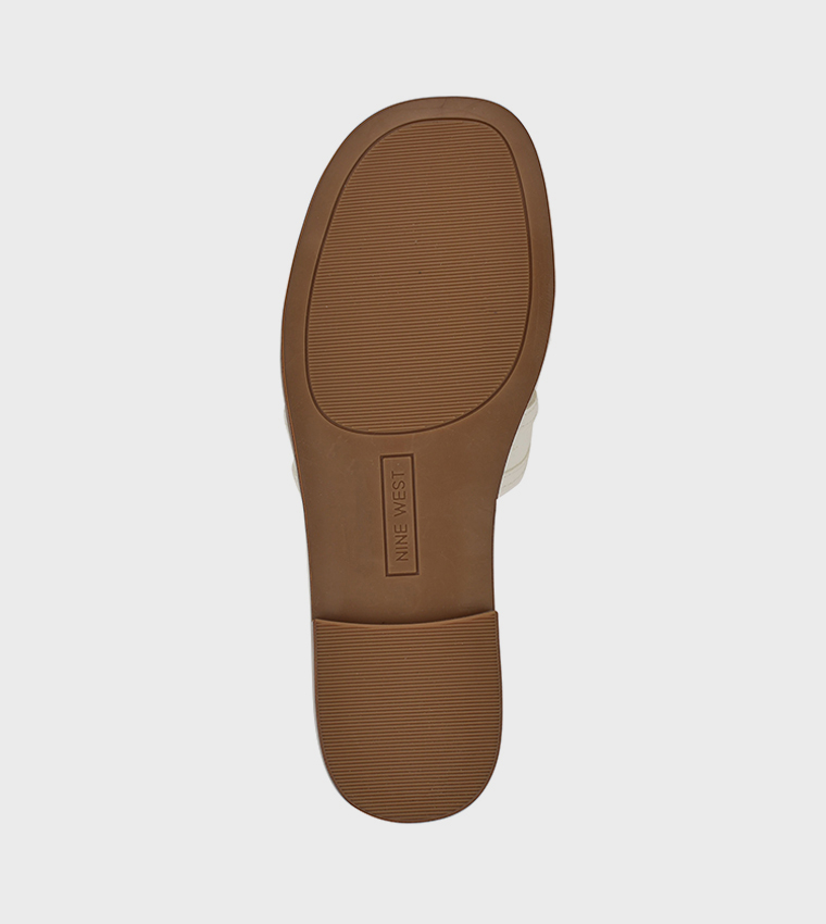 DARLINE 3 Cut-Out Flat Sandals
