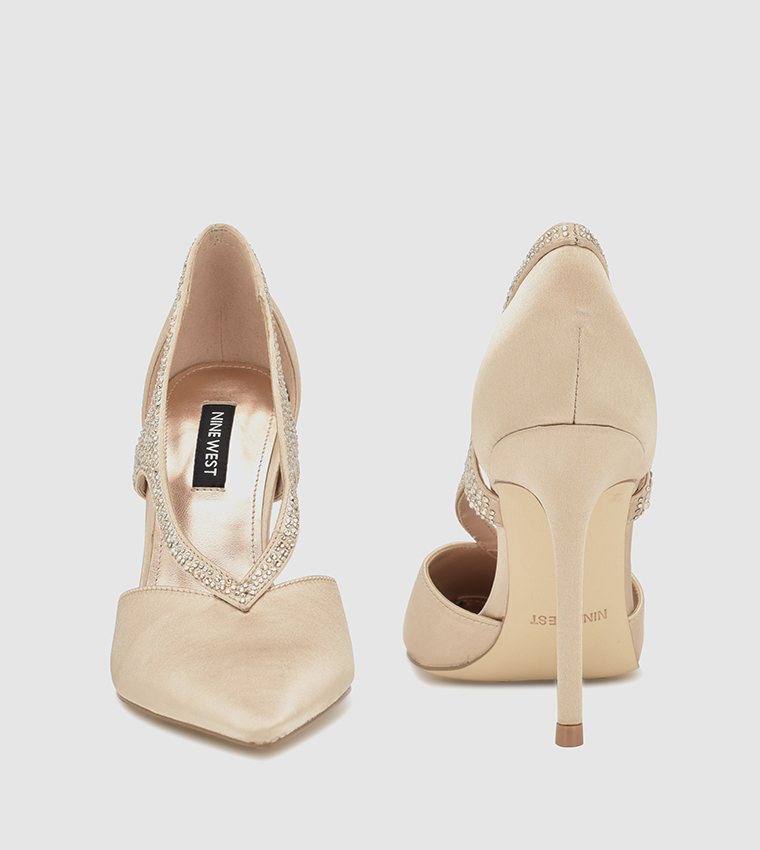 FANTASY Embellished Pointed Toe Pumps