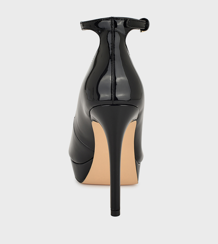 HINKO Glossy Ankle Strap Pumps