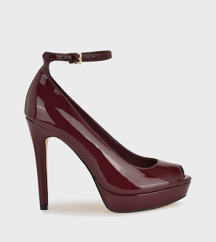 HINKO Glossy Ankle Strap Pumps