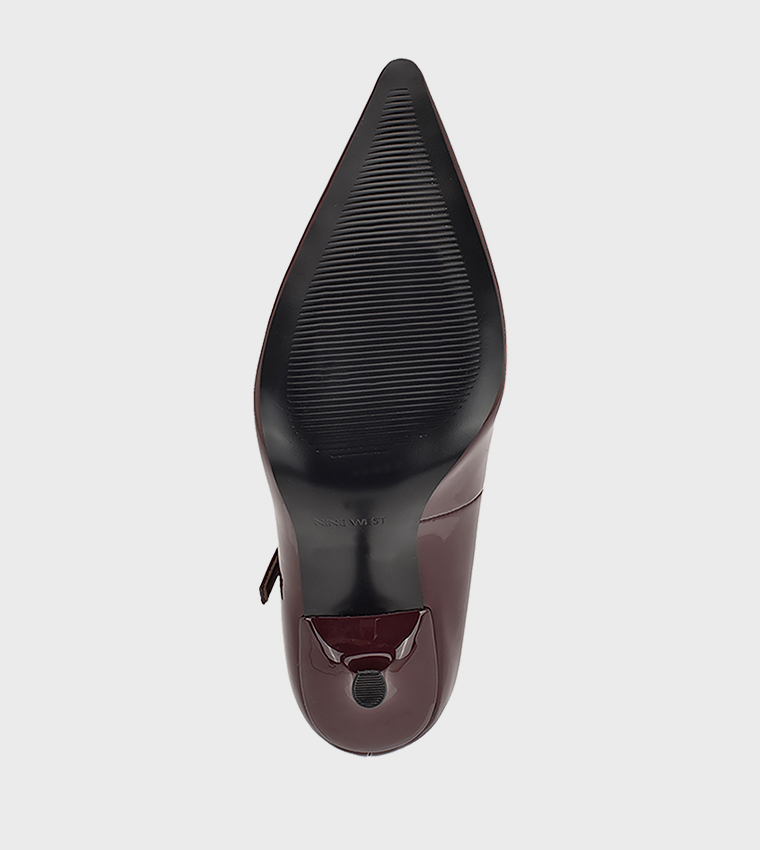 JINNIE Glossy Mary Jane Pumps