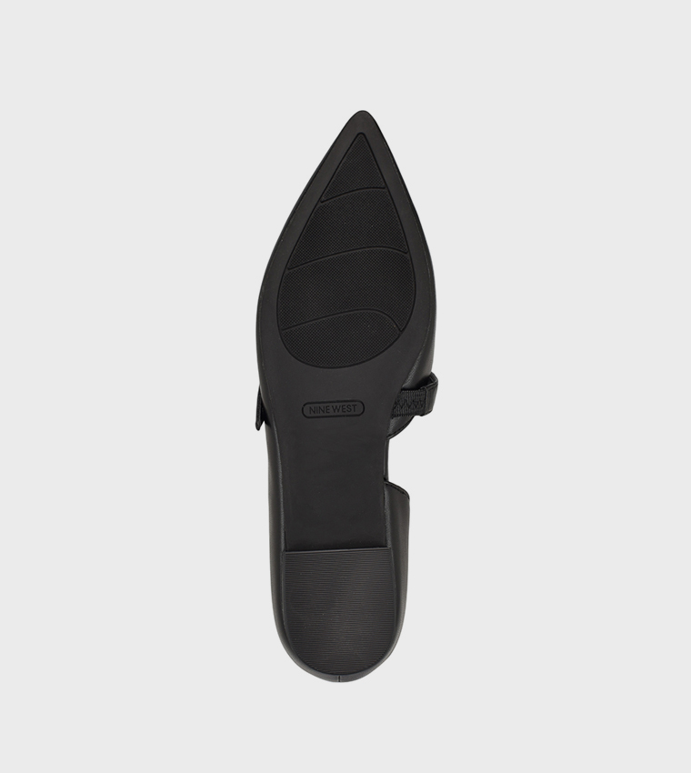 LEEZA Pointed Toe Mary Janes