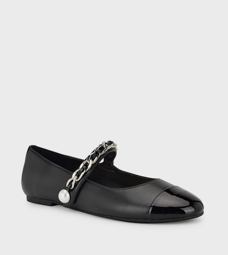 PLATY Cap Toe Mary Janes