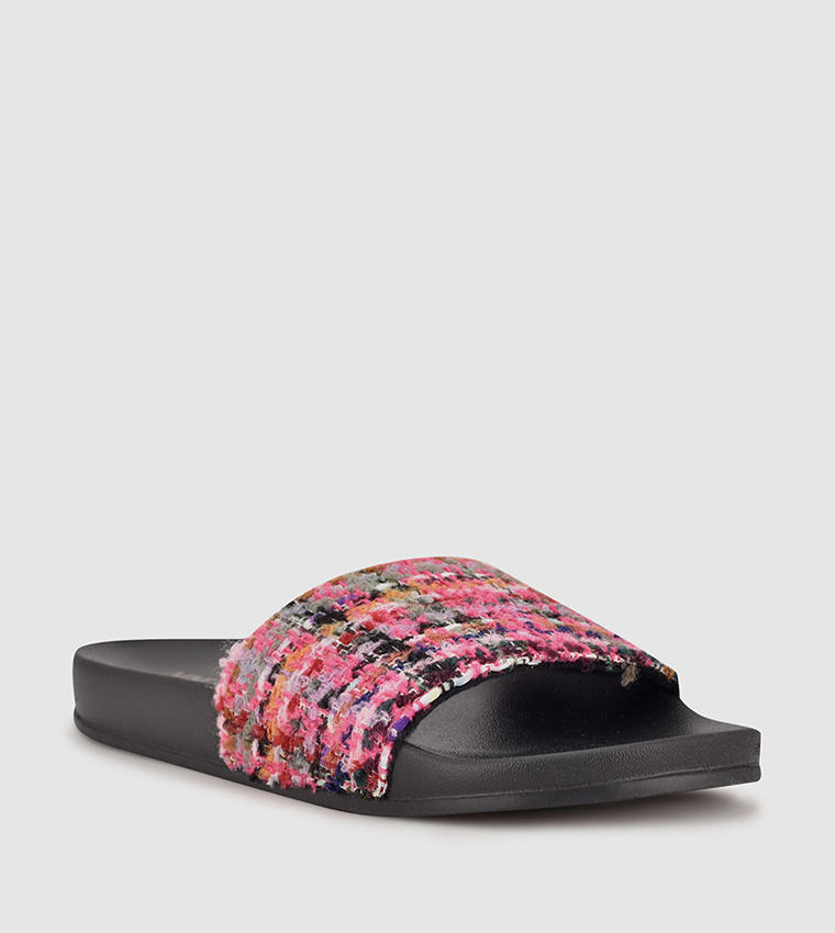 Textured Flat Slide Slipper
