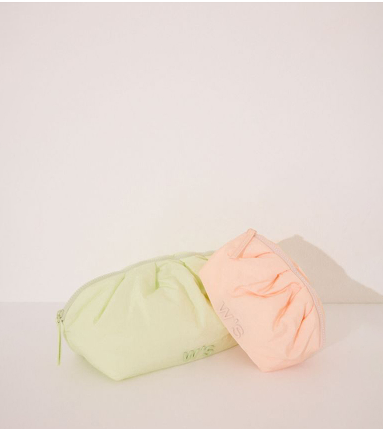 Textured Zip-Closure Nylon Toiletry Bag