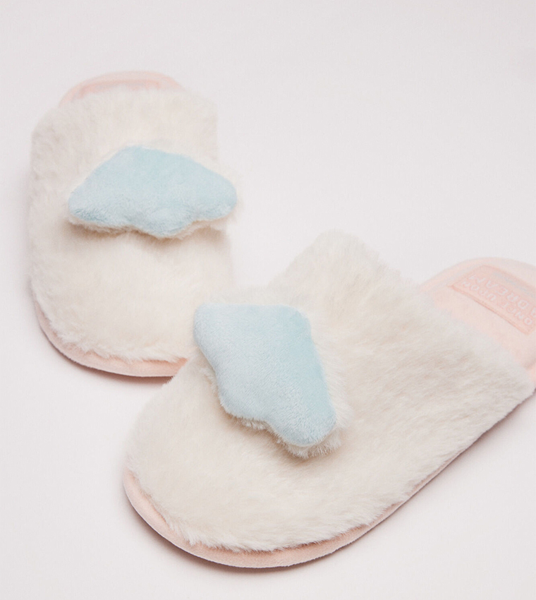 Fluffy house best sale slippers target