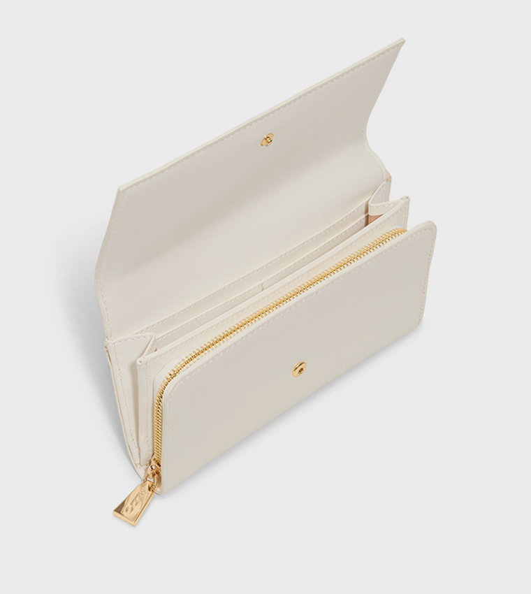 WYLABERIA Textured Flap Wallet