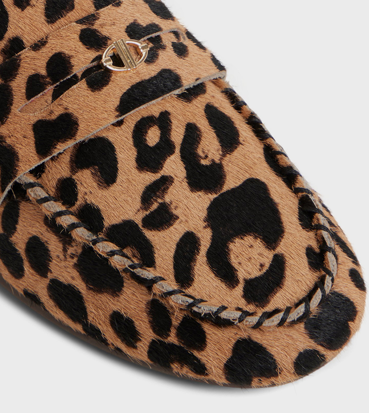 WYLAENA Animal Patterned Loafers