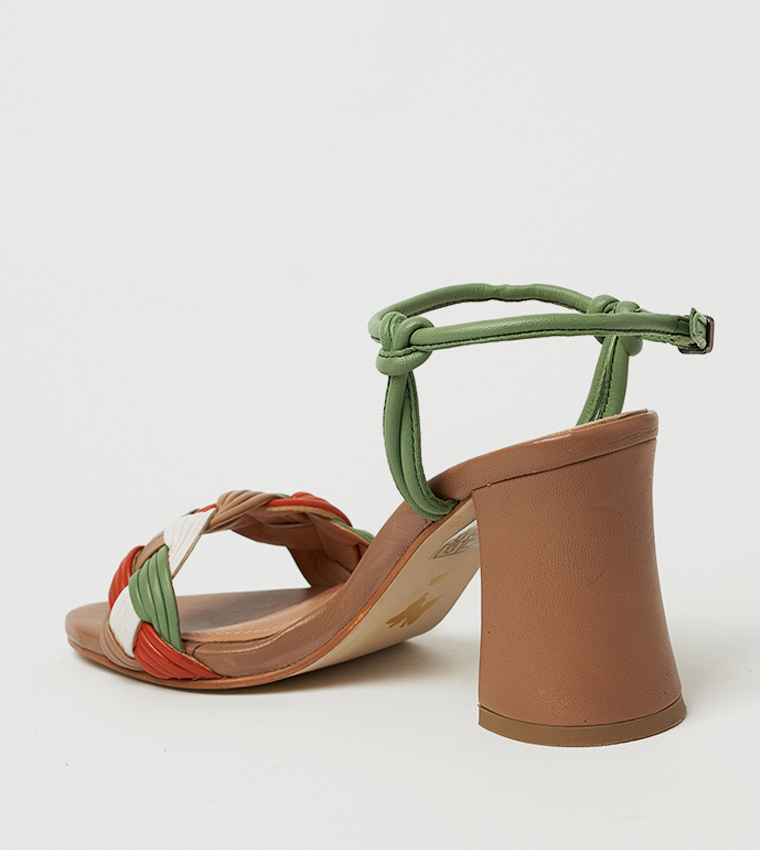 صندل إزمي بكعب ومقدمة مفتوحة  