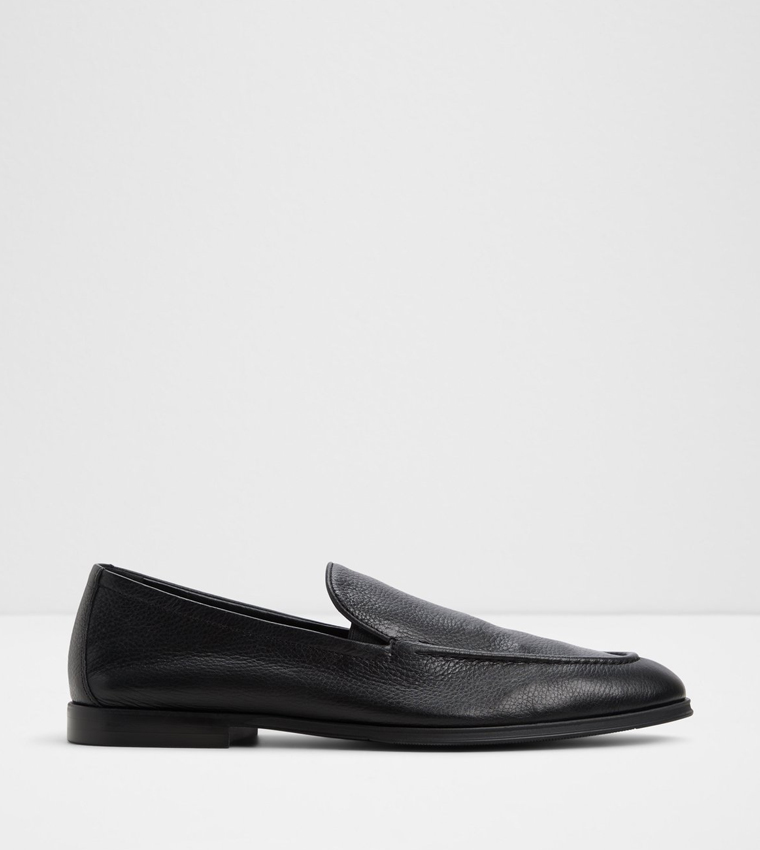 ZACCARY Textured Loafers