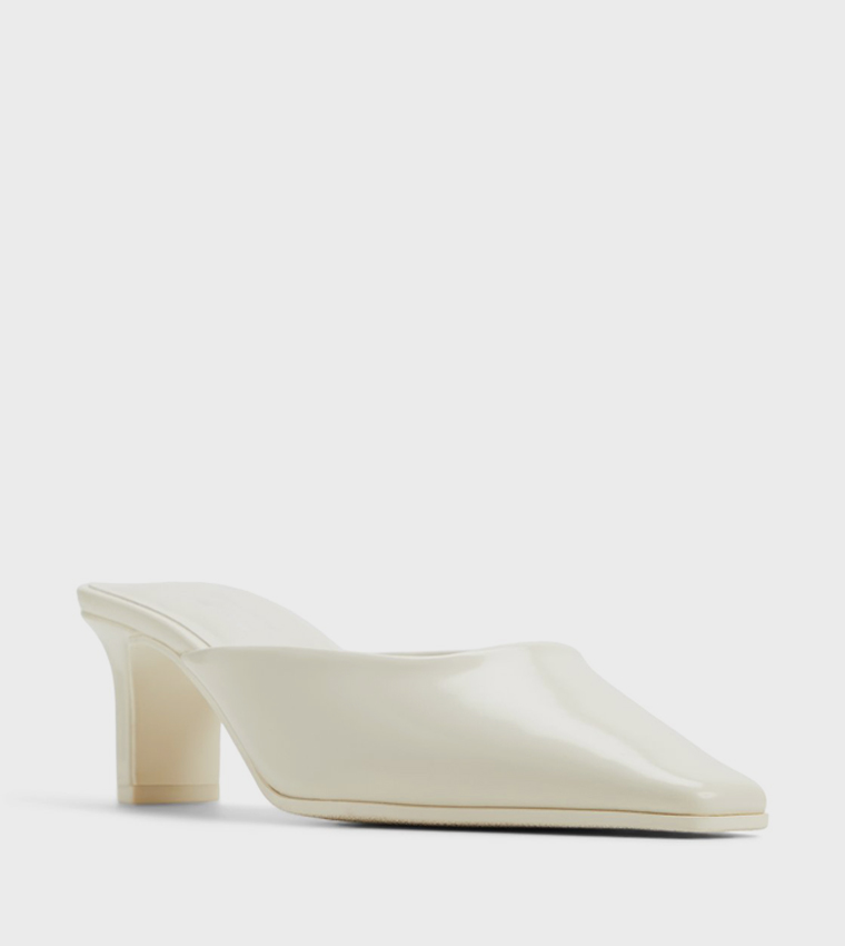 ZAHRAA Glossy Mule Pumps