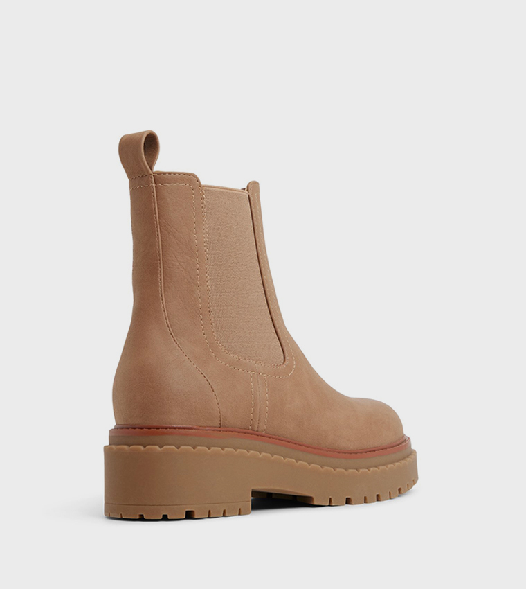 ZAYRA Chunky Chelsea Boots