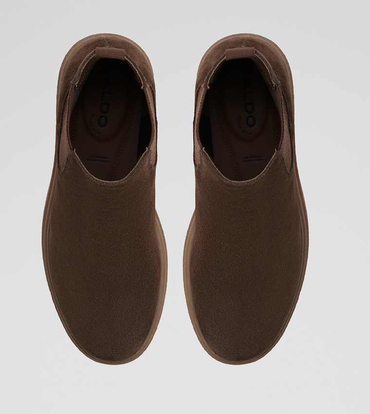 بوت تشيلسي بمقدمة دائرية